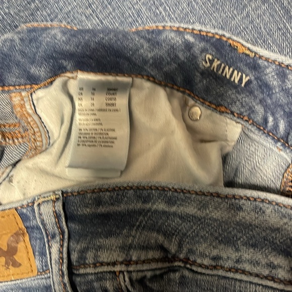 American Eagle Skinny Jeans - Picture 3 of 4